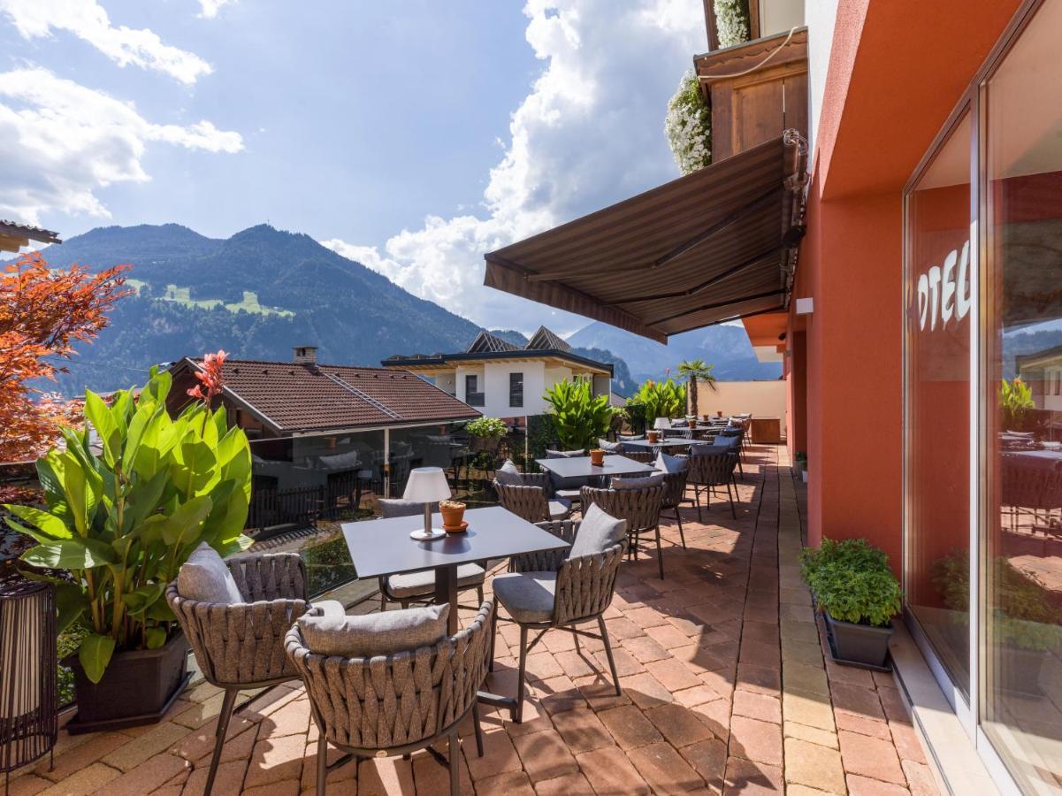 Das Sonnleiten Ski- Und Motorradhotel Bruck Im Zillertal Bruck am Ziller Exterior foto