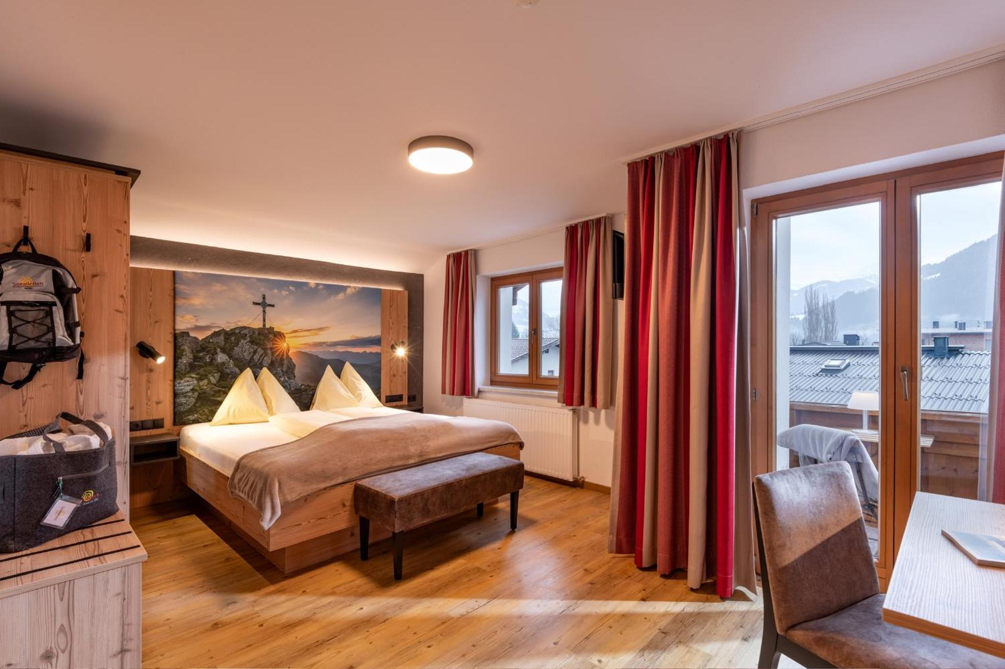 Das Sonnleiten Ski- Und Motorradhotel Bruck Im Zillertal Bruck am Ziller Exterior foto
