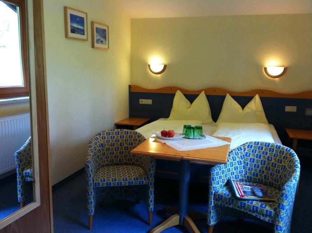 Das Sonnleiten Ski- Und Motorradhotel Bruck Im Zillertal Bruck am Ziller Exterior foto